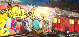 Graffiti v. Street Art 