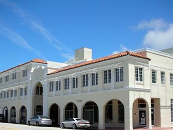 Cando Arts Co-op in Miami Beach