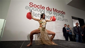 From an Uncensored Congolese Newsroom to Ethnicity Makeovers, a Danish Biennial Stages Cultural Confrontations