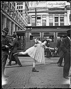 Residents and Visitors: Twentieth-Century Photographs of Louisiana - New Orleans Museum of Art