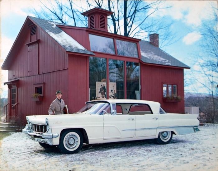 Artwork by Richard Bealte, Seven works: Seven Photographic Advertisements, Made of Photographs