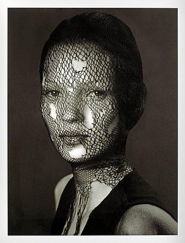 Artwork by Albert Watson, Kate Moss in torn veil. Marrakech, 1993, Made of Archival pigment print mounted on aluminum