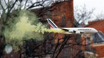 Eco-artists bring emission damage down to earth as Plane Jam navigates city of Norwich