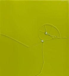 Artwork by Bruno Peinado, SANS TITRE, EXTREME JAUNE N°1023, Made of broken glass and paint