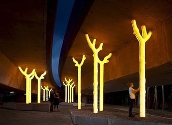 The inside story on outdoor galleries 