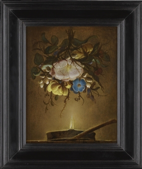 A bouquet of flowers suspended above a lamp - Evert van Aelst