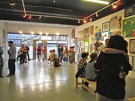 Open submission policy triumph as Salon des Refusés bowls into Surface Gallery, Nottingham