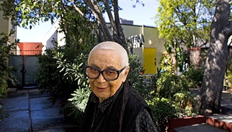 June Wayne dies at 93; led revival of fine-art print making