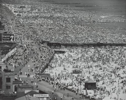 Coney Island, July 4 by Andreas Feininger, 1949; printed later