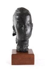 PORTRAIT DE JEUNE FILLE by Léon Indenbaum