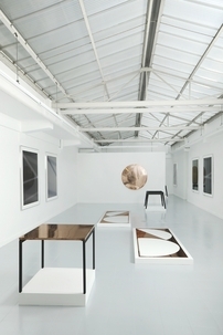 Walead Beshty: Diapositives - Rodolphe Janssen, Brussels