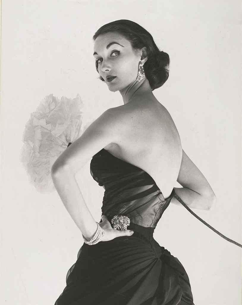 Portrait of Evelyn Tripp by Horst P. Horst, circa 1940