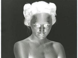 Adam Broomberg & Oliver Chanarin: Dora Fobert