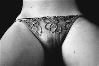 Panties with lace 2007, Série Good Dog - Yusuf Sevincli