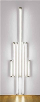 "monument" for V. Tatlin - Dan Flavin