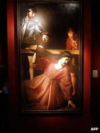 France bars UK gallery from leaving with 'stolen' art