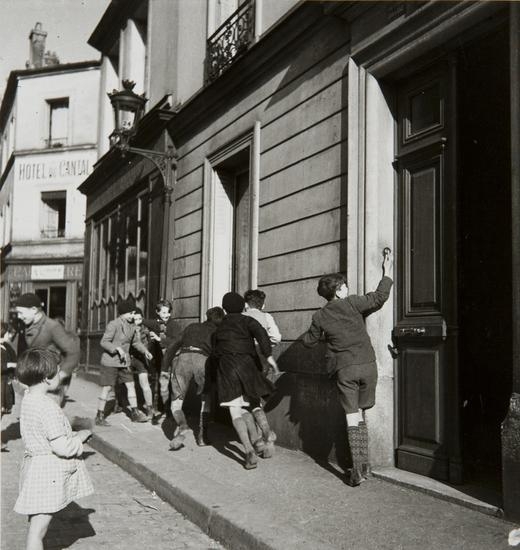 La sonnette, 1934 by Robert Doisneau, 1934, printed circa 1970