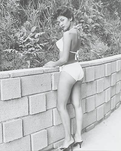 Model (Barbara Luna). 