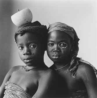 Pila Pila Sisters, Dahomey, 1967 by Irving Penn, printed before 1974