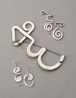 Untitled (Necklace Clasp)