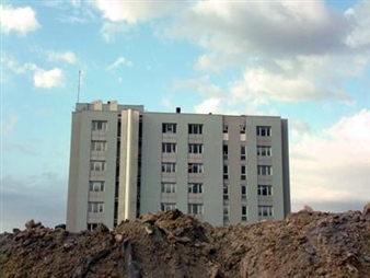 Borga Kantürk: The Sick and the Building - Galeri NON