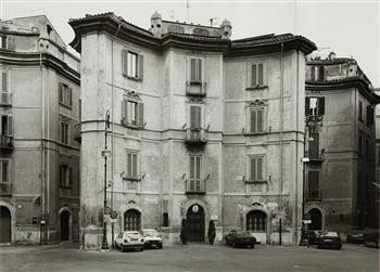 Piazza di Sant' lgnazio III, Rome by Thomas Struth, 1990