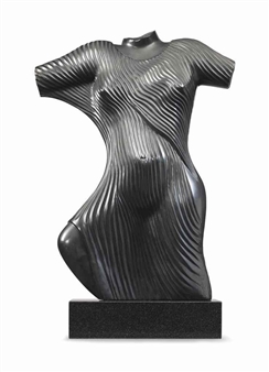 Figura danzante - Raúl Valdivieso