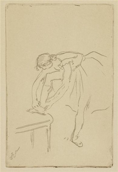 Danseuse mettant son chausson