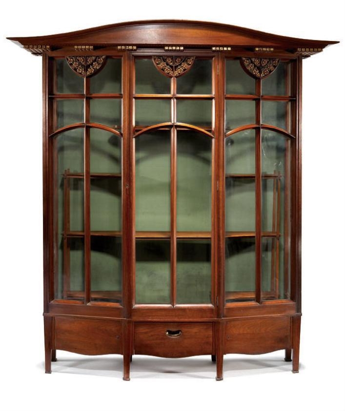 Walton Display (Circa 1902) MutualArt