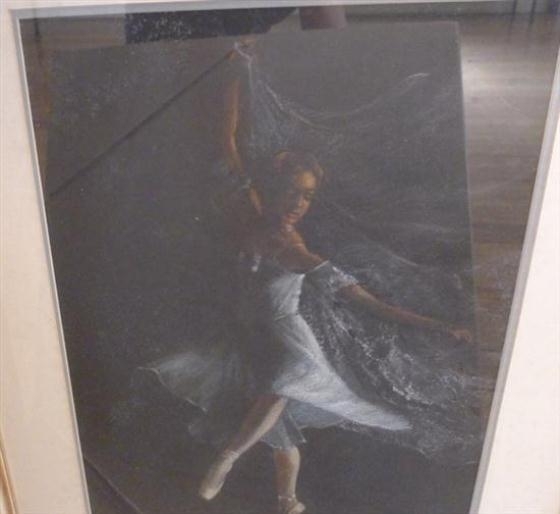 Ballerina - Genersh A. Roger