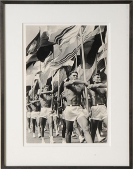 Parade - Lev Borodulin