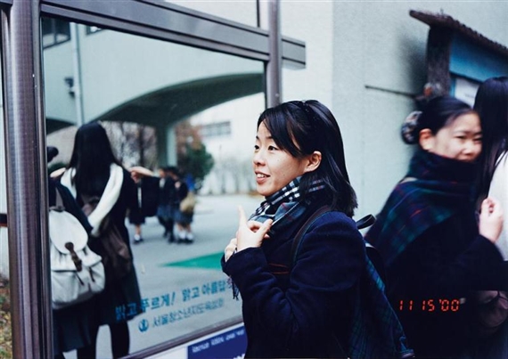 The Schoolgirls Project (19) by Nikki S. Lee, 2000