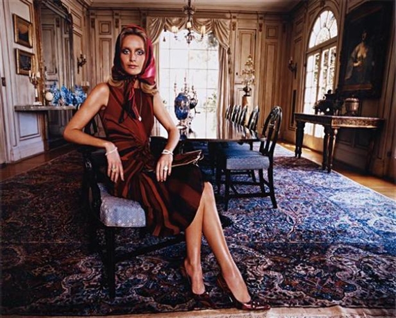 Steven Meisel | Untitled VII from Four Days in LA (2000) | MutualArt