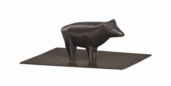 Stehende Kuh 'Maulwurfskuh' by Ewald Mataré, circa 1936