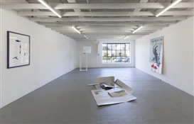 “Avant de rentrer, il faut incendier la maison” at Thomas Duncan Gallery, Los Angeles