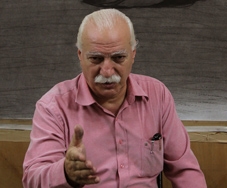 Wife's email petition for Youssef Abdelke's release gains widespread support