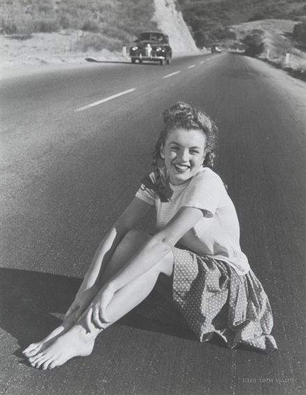 Andre De Dienes Marilyn Monroe 1949 Mutualart - 