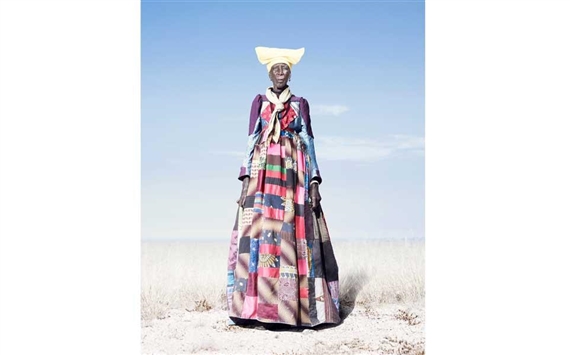 Decisive Moments: Photographs from the Collection of Cherye R. and James F. Pierce - HoMA, Honolulu Museum of Art