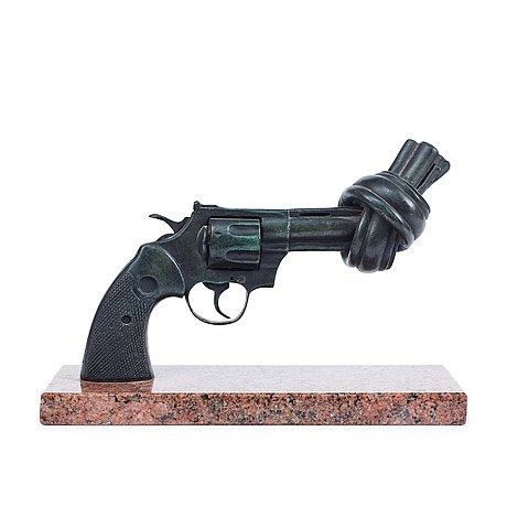 Non Violence by Carl Fredrik Reuterswärd