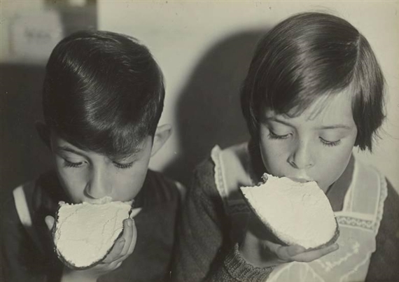 UNTITLED by Aenne Biermann, 1930