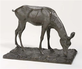 Grazing roe deer - J. Berré