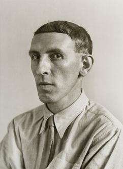 Invitation to Stare: Photographic Portraits - Akron Art Museum