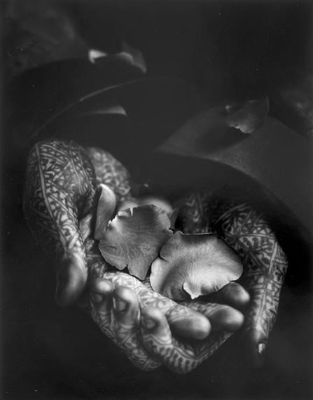 Flower Seller, Maroc by Albert Watson, 1989 ,printed later