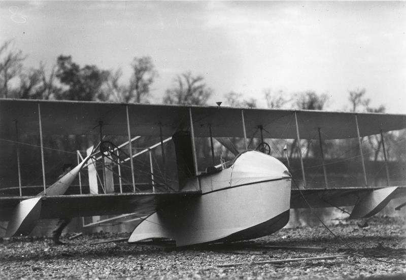 Wright Brothers Group of 8 photographs depicting the Wright Bros