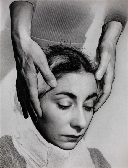 Portrait aux mains by Daniel Masclet, 1940