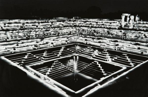 Artwork by Michel Semeniako, Inde, Made of Silver gelatin