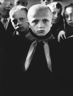 PIONEER, IGNALINA - Antanas Sutkus