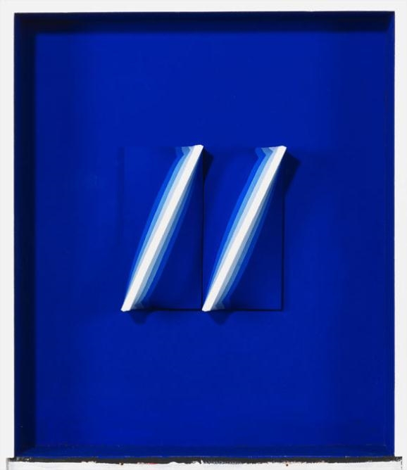 Artwork by Axel Dick, 2 Lichstreifen im Raum, Made of Acrylic over Shaped Canvas