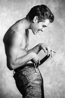 Sasha Gusov:Comedy of Manners - The Lumiere Center for Photography