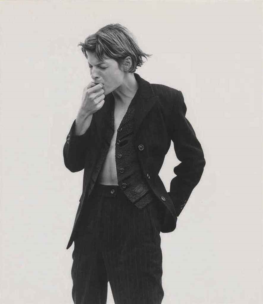 David Sims | 21 Artworks at Auction | MutualArt